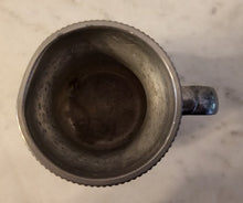 Charger l'image dans la galerie, Ancien pot en étain du Manoir