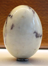 Carregar imagem no visualizador da galeria, Œuf en howlite