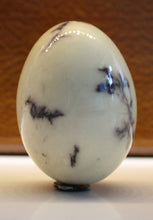 Carregar imagem no visualizador da galeria, Œuf en howlite