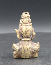 Charger l'image dans la galerie, Buste de divinité thaïlandaise en bronze