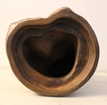 Carregar imagem no visualizador da galeria, Chine - Sage assis en terre cuite