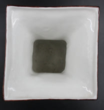 Charger l'image dans la galerie, Vase "GU" porcelaine de Chantilly