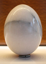 Cargar imagen en el visor de la galería, Œuf marbre blanc