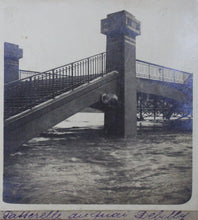 Charger l'image dans la galerie, Photos stéréographies, de la Grande Crue de 1910 à Paris (rive droite)