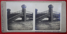 Charger l'image dans la galerie, Photos stéréographies, de la Grande Crue de 1910 à Paris (rive droite)