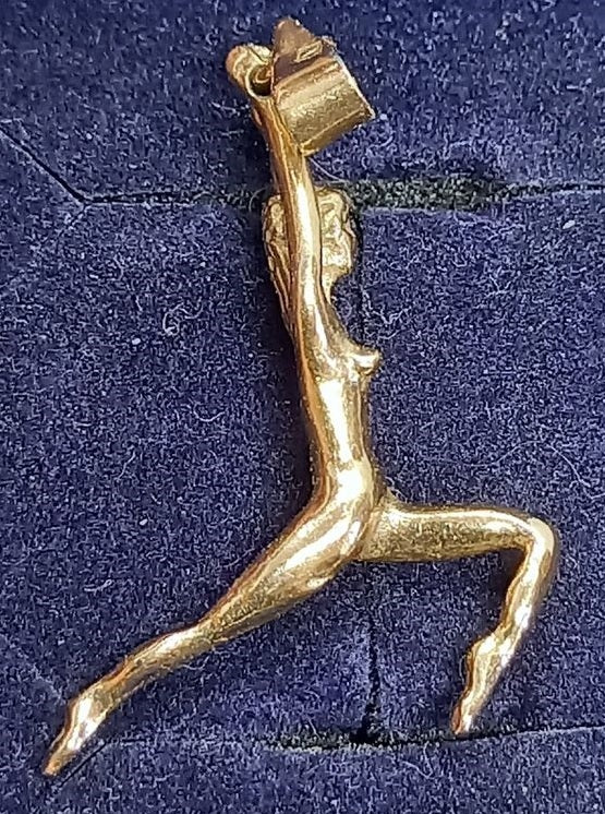 Pendentif Charles Jourdan Doré en Plaqué or - 53596542 Pendentif Charles Jourdan Doré en Plaqué or - 53596542
