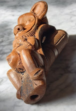 Charger l'image dans la galerie, Pipe terre cuite précolombien