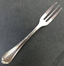 Cargar imagen en el visor de la galería, Fourchette à gâteaux en métal argenté Christofle modèle Spatours
