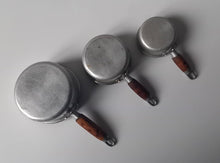 Charger l'image dans la galerie, Batterie de cuisine de poupée