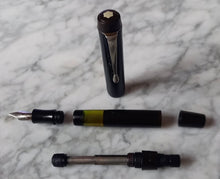 Charger l'image dans la galerie, Stylo Plume MONTBLANC 234 1/2 D.R.P.1943