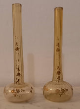 Charger l'image dans la galerie, Paire de petit soliflore en verre peint