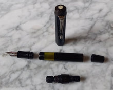 Charger l'image dans la galerie, Stylo Plume MONTBLANC 234 1/2 D.R.P.1943