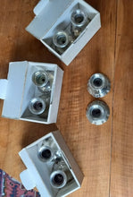 Carregar imagem no visualizador da galeria, Petits bougeoirs individuels de table de marque Argys