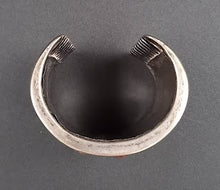 Charger l'image dans la galerie, Ancien et superbe bracelet turkmène