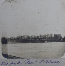 Charger l'image dans la galerie, Photos stéréographies, de la Grande Crue de 1910 à Paris. (pont de l'Alma)