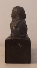 Charger l'image dans la galerie, Statuette de "Sphinx"
