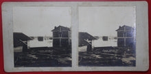 Charger l'image dans la galerie, Photos stéréographies, de la Grande Crue de 1910 vue d'Ivry-sur-Seine et son port.