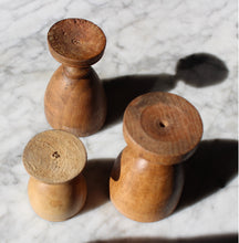 Charger l'image dans la galerie, Lot coquetiers en bois