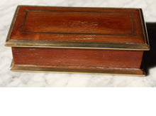 Charger l'image dans la galerie, Boîte à timbres XIXème