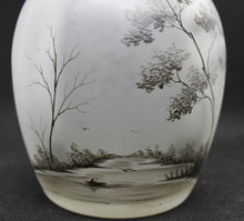 Carregar imagem no visualizador da galeria, Flacon en verre Bar-Sur-Seine