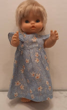 Charger l'image dans la galerie, Poupée FAMOSA