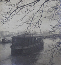 Charger l'image dans la galerie, Photos stéréographies, de la Grande Crue de 1910 vue d'Ivry-sur-Seine et son port.