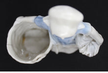 Charger l'image dans la galerie, Biscuit vernis dans le goût XVIIIème