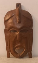 Charger l'image dans la galerie, Masque de cérémonie africain