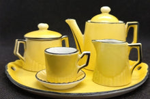 Charger l'image dans la galerie, Ancien service à café de poupée en porcelaine Jl.menau 1777