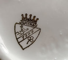 Charger l'image dans la galerie, Ancien service à café de poupée en porcelaine Jl.menau 1777