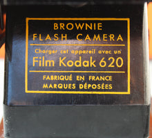Cargar imagen en el visor de la galería, Appareil Photo Kodak Brownie Flash Camera
