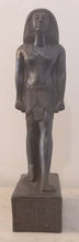 Charger l&#39;image dans la galerie, Statuette de &quot;Femme debout avec tenue&quot; Égypte.
