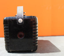 Load image into Gallery viewer, Appareil Photo Kodak Brownie Flash Camera
