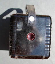 Cargar imagen en el visor de la galería, Appareil Photo Kodak Brownie Flash Camera

