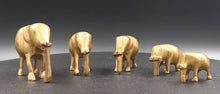 Carregar imagem no visualizador da galeria, Ensemble d&#39;éléphants en laiton
