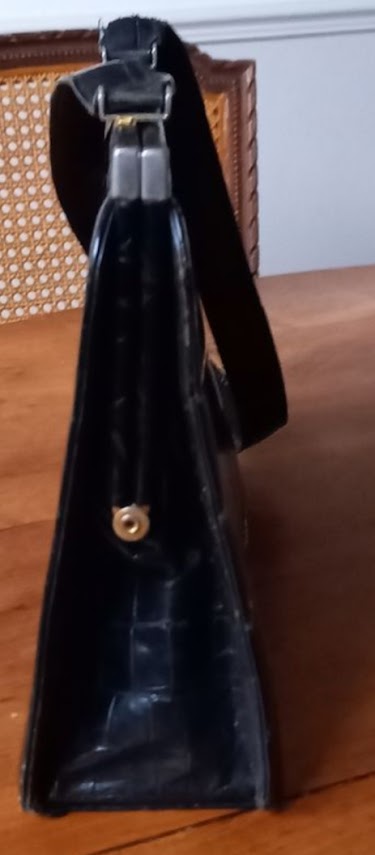 Sac à Main Vintage En Cuir Imitation Crocodile Noir - Fermoir Loquet Doré - Occasion