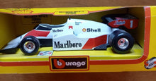 Load image into Gallery viewer, MCLAREN F1 édition spéciale pour Shell par Burago
